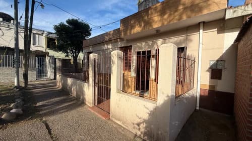 Venta casa 5 dorm 104 m b santa rita jujuy