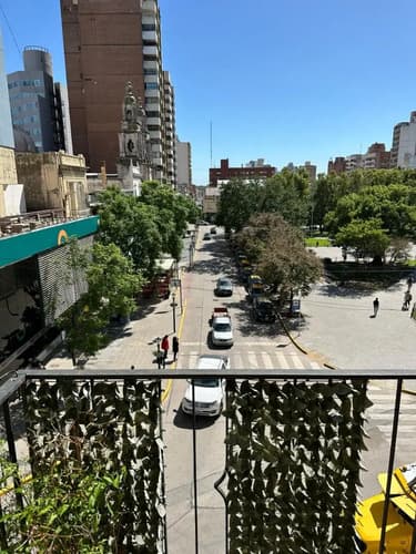 Edif delta reciclado 2 dorm frente a plaza principal