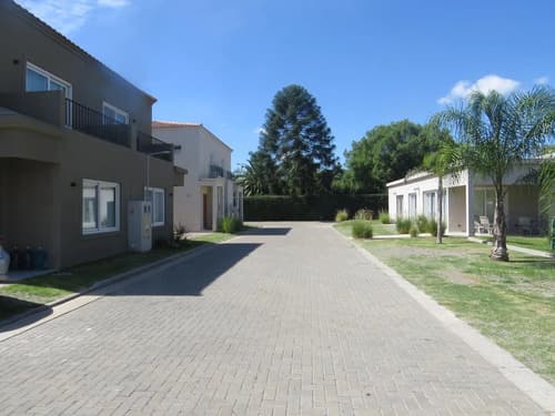 Casa a la venta en b saravi village pilar zona norte buenos aires