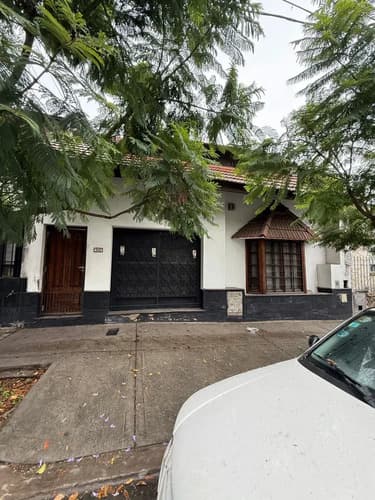 Casa de 4 ambientes en alquiler villa lugano