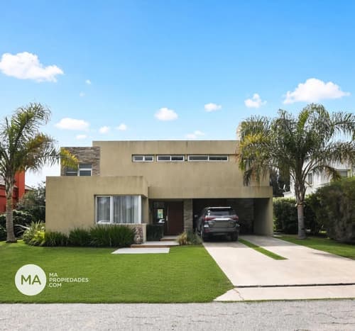 Venta casa de 3 dormitorios estudio en country rosario golf