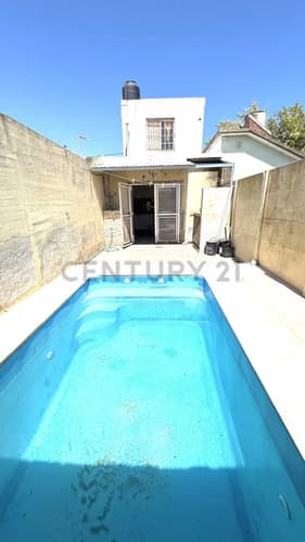 Ph con patio y piscina en zona tranquila venado tuerto