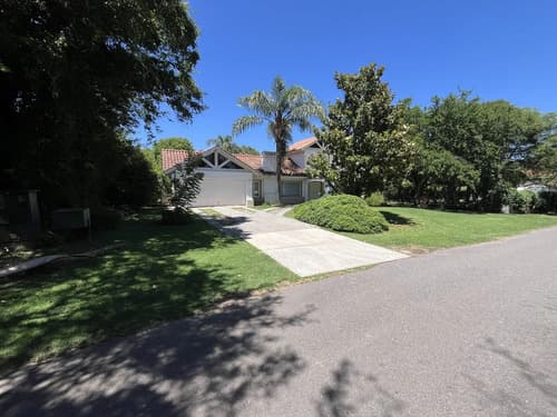 Venta casa en la paloma villa allende 4 dormitorios 4 banos quincho pileta