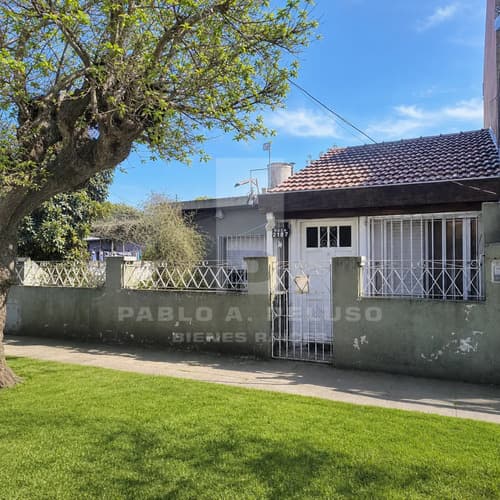 Venta casa 3 ambientes en ituzaingo zona oeste buenos aires