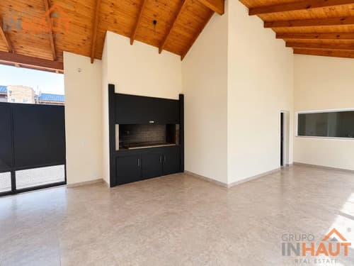 Venta de casa tres dormitorios fernandez oro