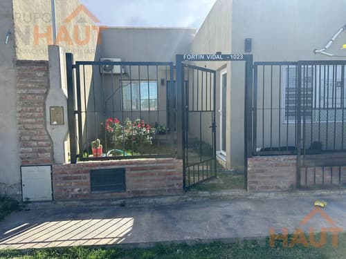 Casa en barda del medio a 500 mts ruta 151