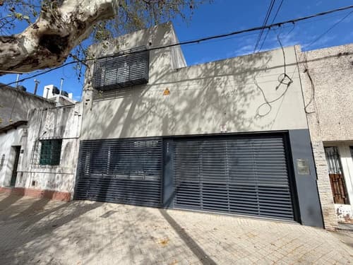 Propiedad apta uso profesional o vivienda en alquiler rosario